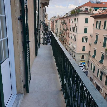Casa Fiorella Savona Exterior foto